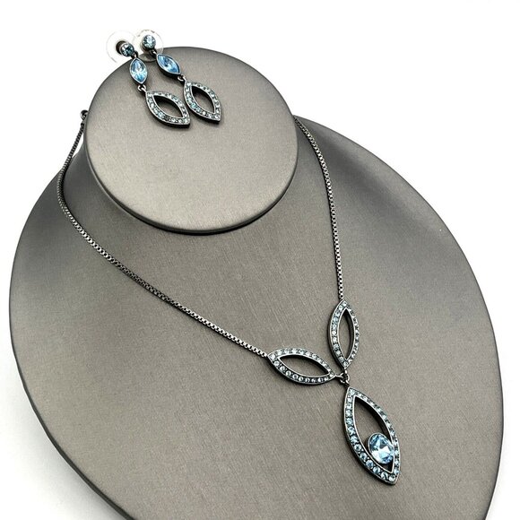 GIVENCHY Blue Rhinestone Necklace and Pierced Dangle Earrings Set Gunmetal 17" - Picture 2 of 9